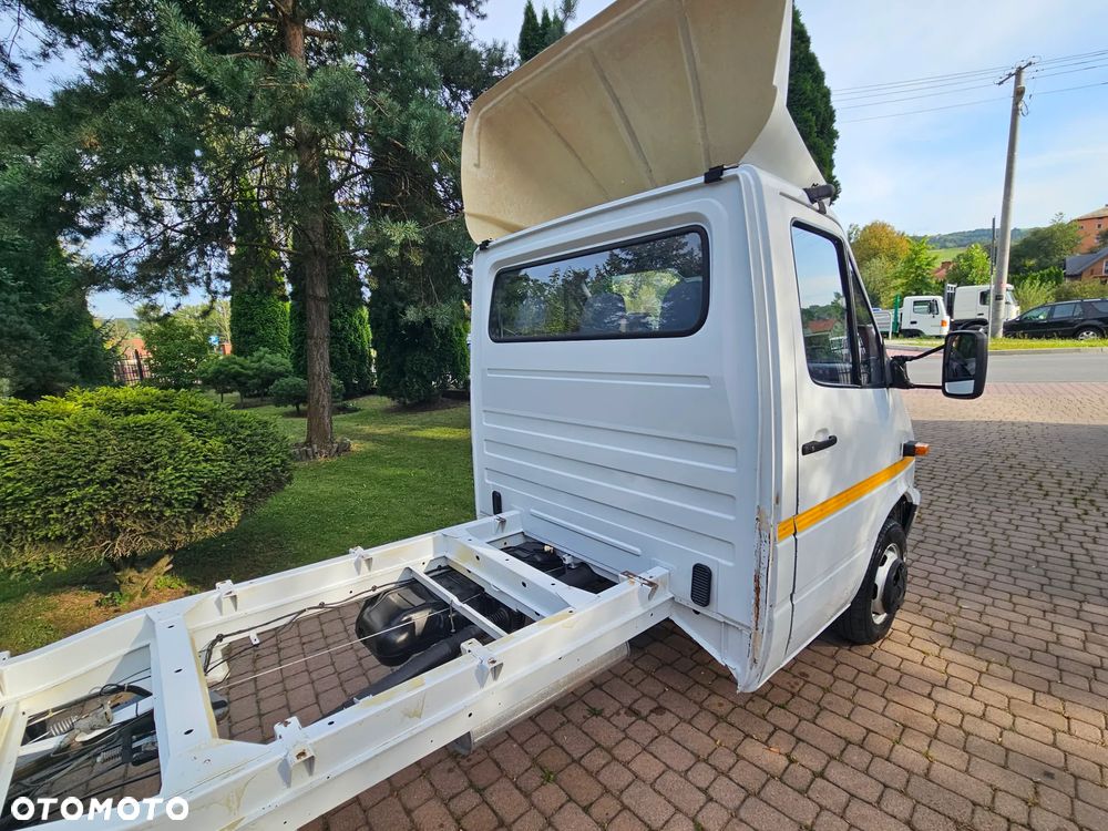 Mercedes-Benz Sprinter 412 D Kontener/Izoterma 3.70 M ! Bez Korozji ! - 19