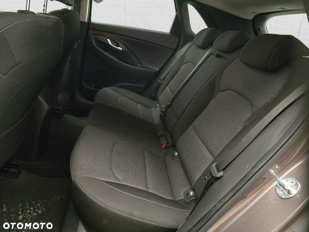Hyundai i30 - 12