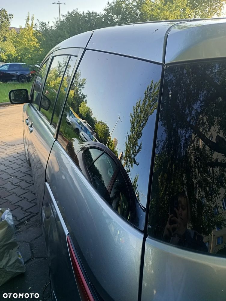 Mazda 5 - 3