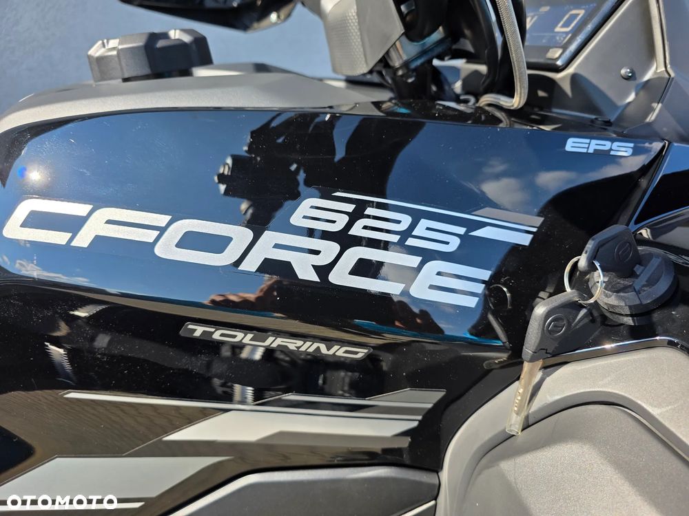 CFMoto CForce - 9