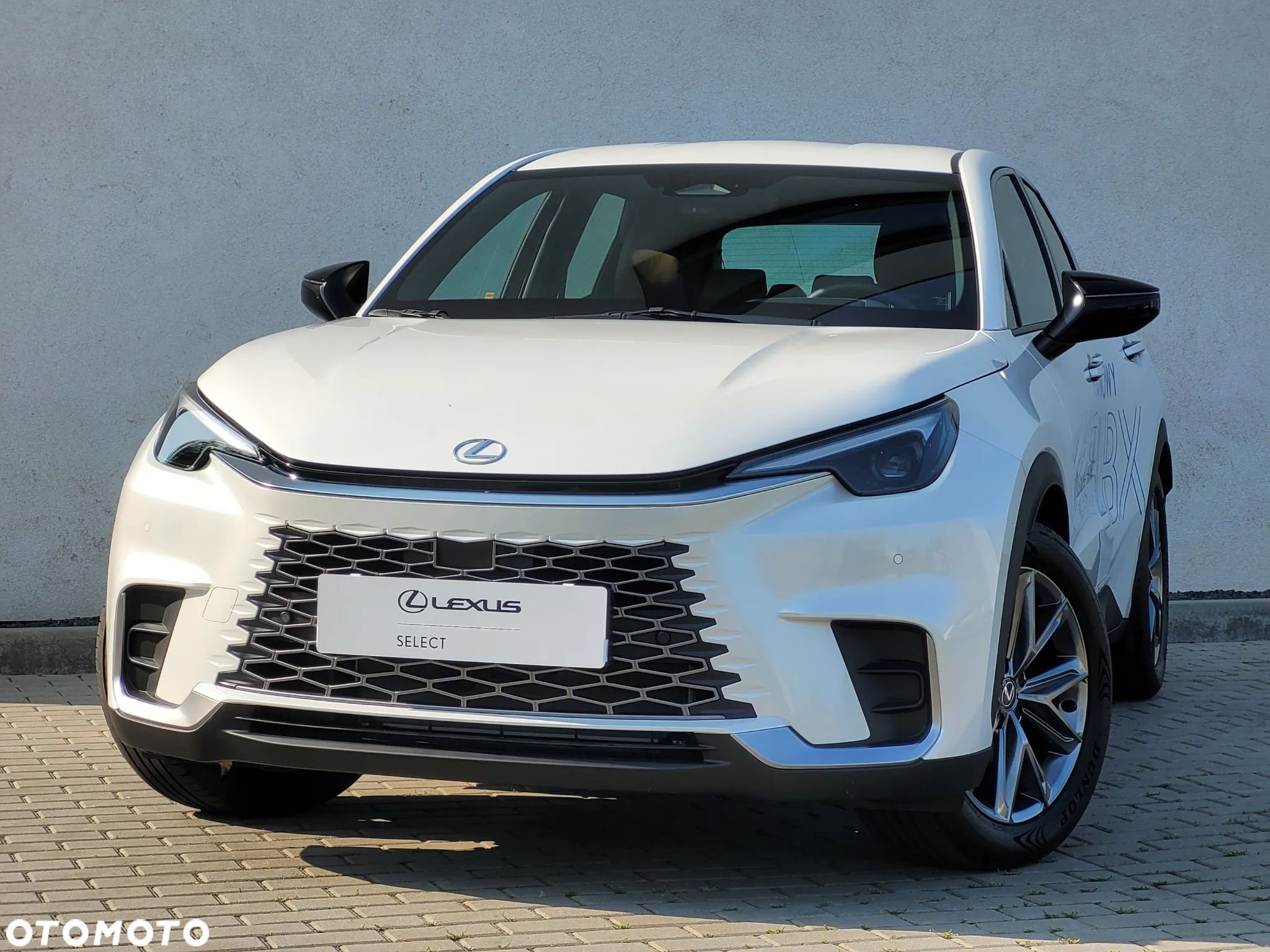 Lexus LBX 1.5 Hybrid Relax AWD - 1