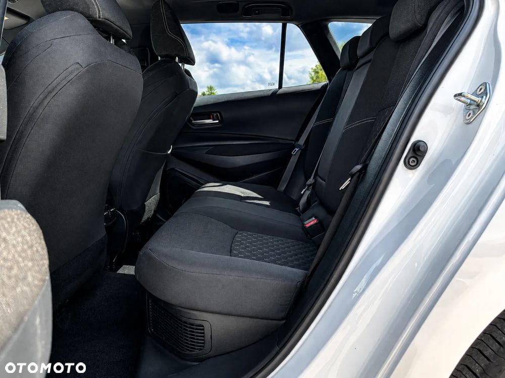 Toyota Corolla 1.8 Hybrid Comfort - 25