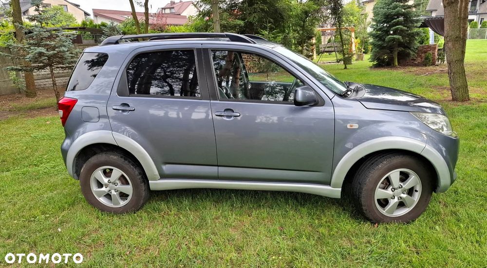 Daihatsu Terios 1.5 Top S 4WD - 3