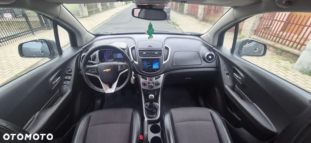 Chevrolet Trax 1.6 LS - 12