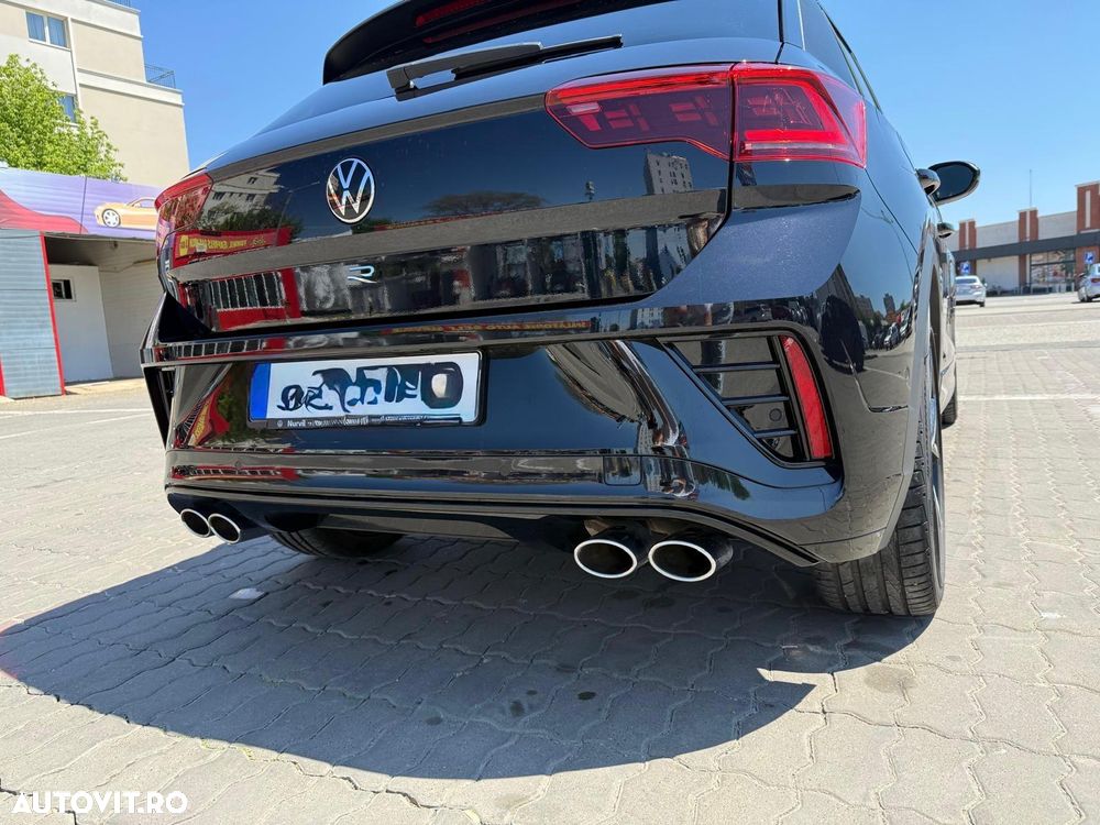 Volkswagen T-Roc R - 10