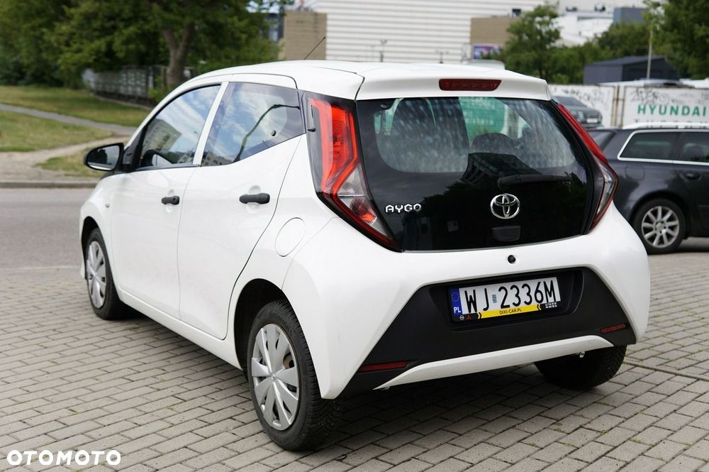 Toyota Aygo x - 7