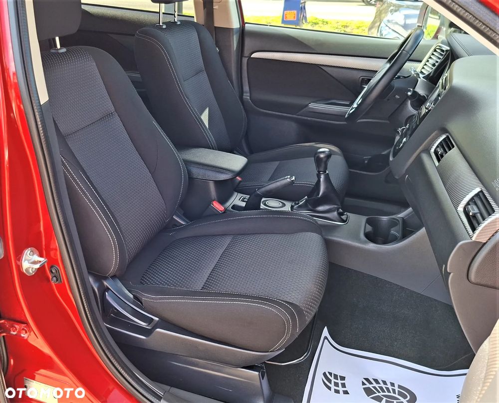 Mitsubishi Outlander 2.0 2WD Edition - 23