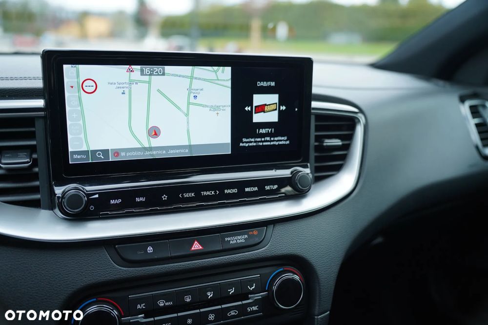 Kia Ceed 1.5 T-GDI DCT7 OPF GT Line - 30