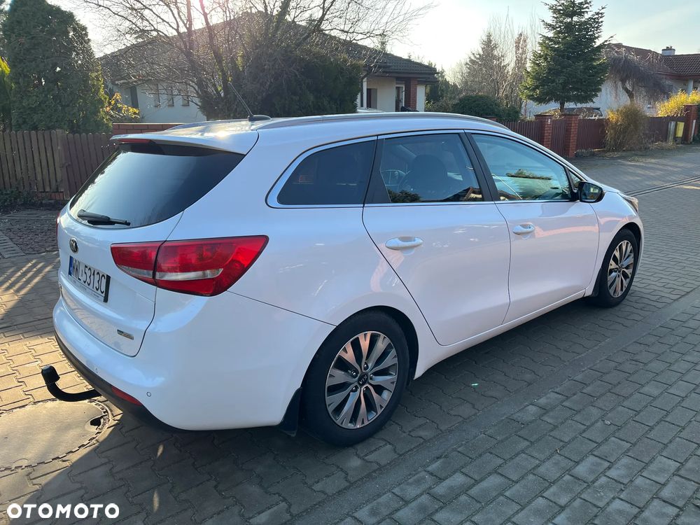 Kia Ceed 1.6 GDI L Business Line - 4