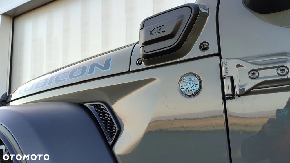 Jeep Wrangler - 5