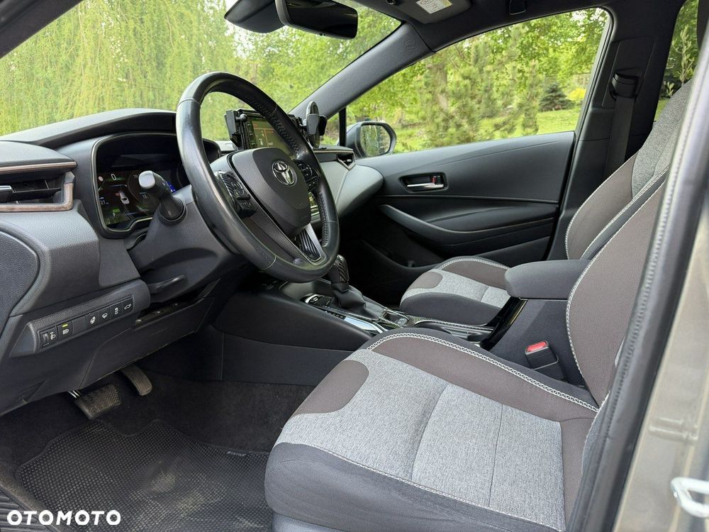 Toyota Corolla 1.8 Hybrid Trek - 15