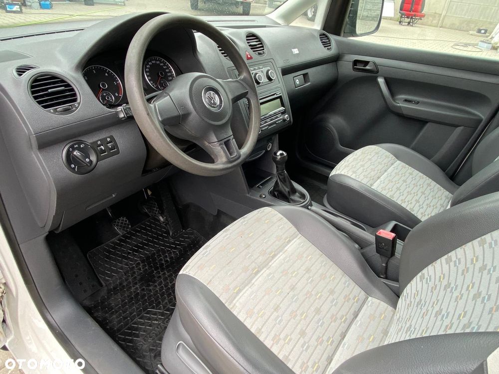 Volkswagen CADDY - 11