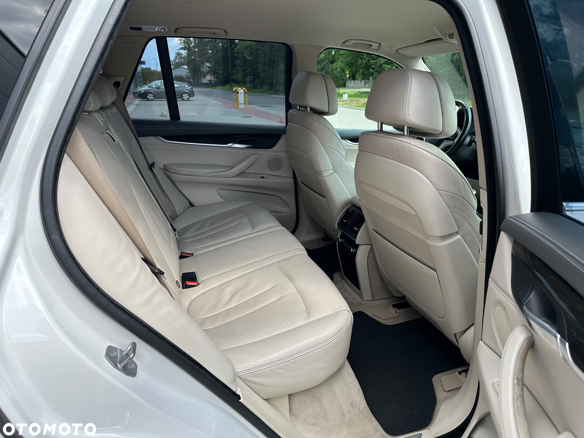 BMW X5 xDrive35i - 20