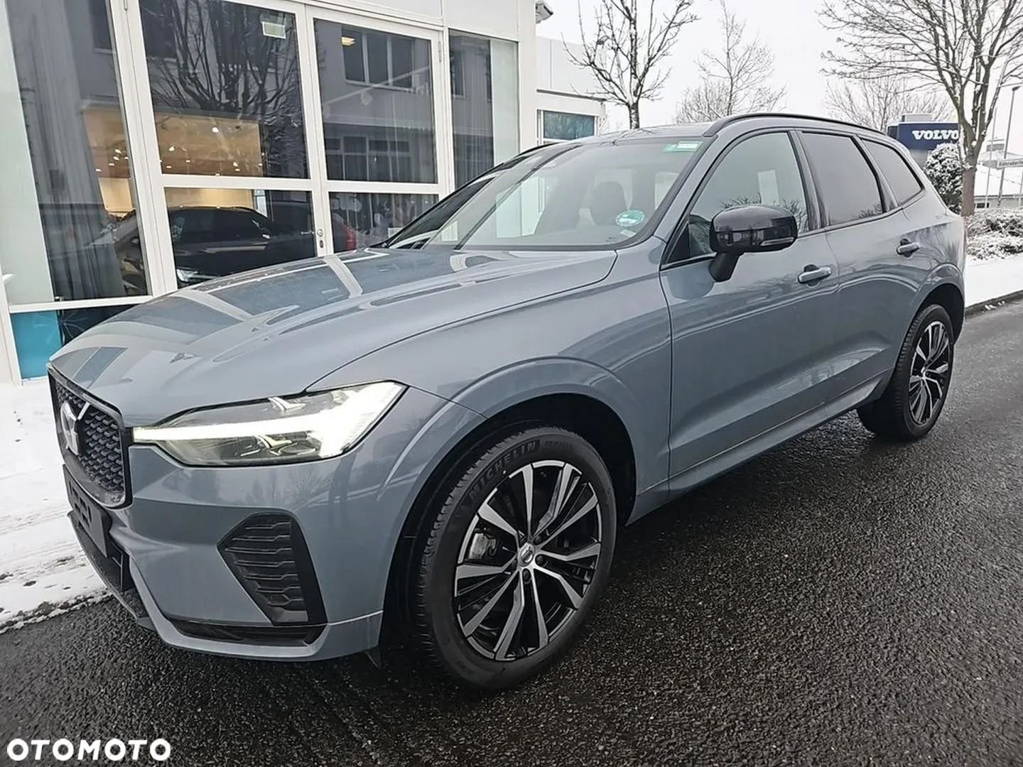 Volvo XC 60 B4 B Plus Dark - 1