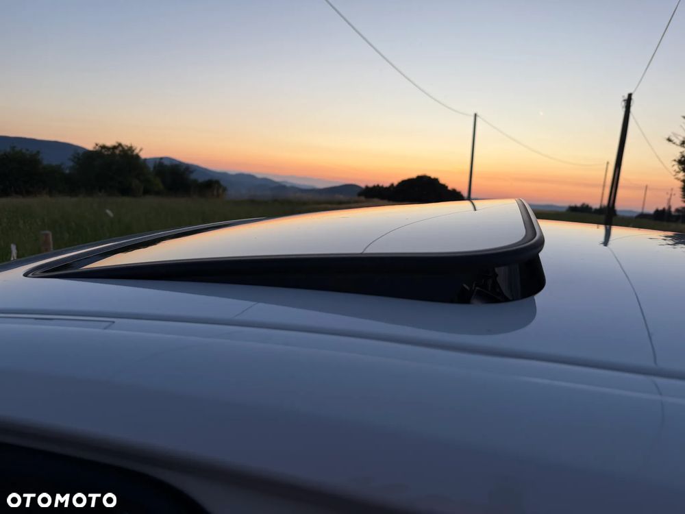 BMW Seria 1 120d Sport Line - 11