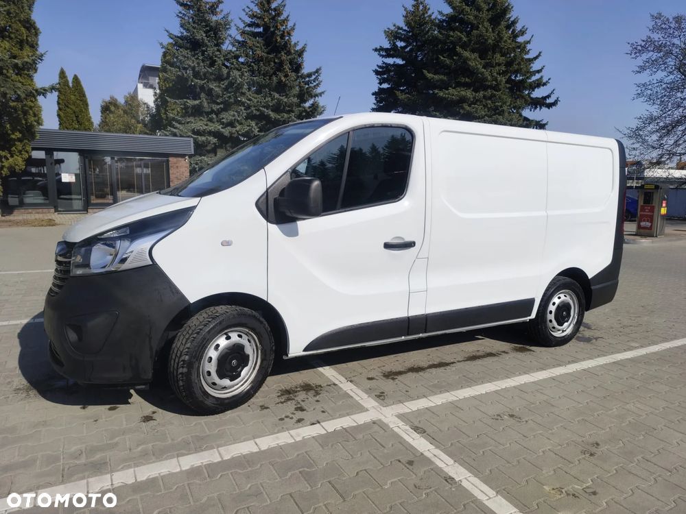 Opel VIVARO - 11