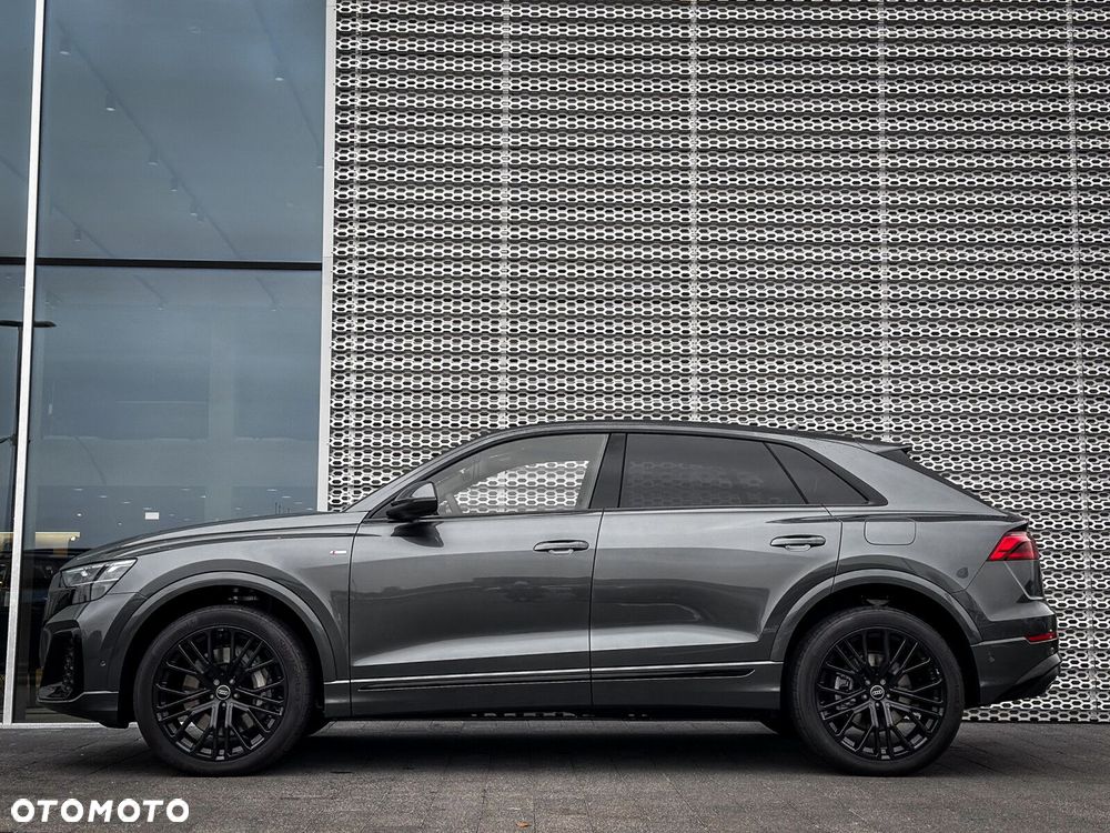 Audi Q8 - 3