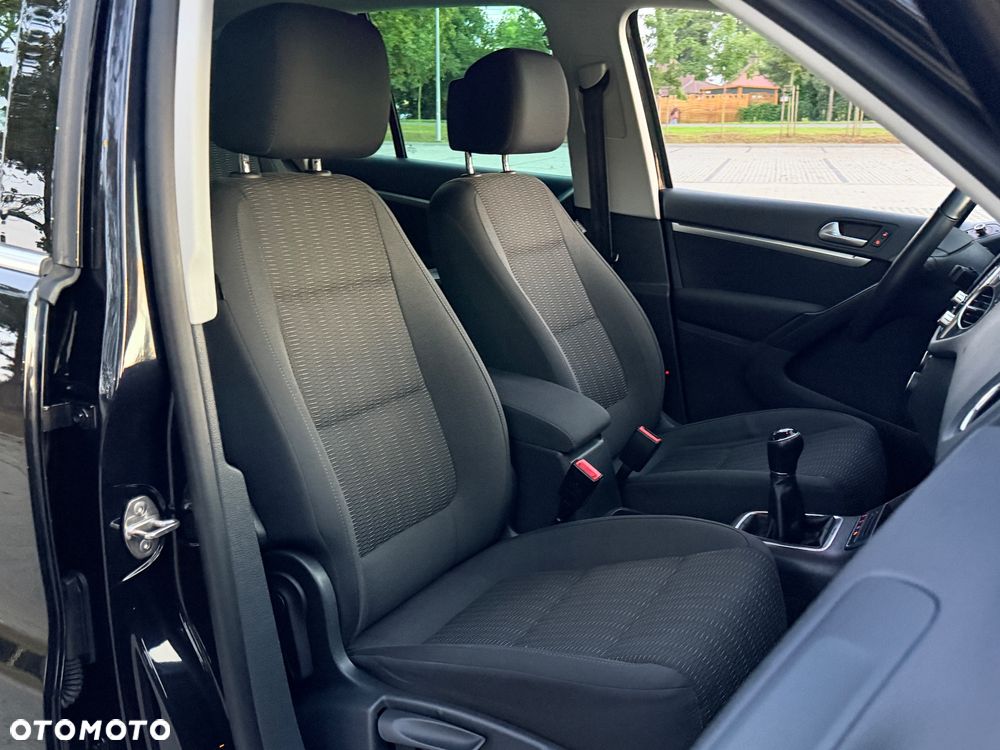 Volkswagen Tiguan 2.0 TDI SCR 4MOTION BlueMotion Technology Exclusive - 17
