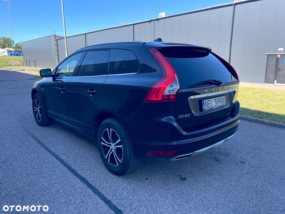Volvo XC 60 D4 Drive-E Ocean Race - 8