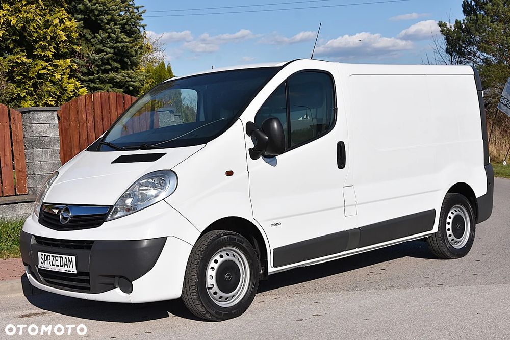 Opel Vivaro - 2