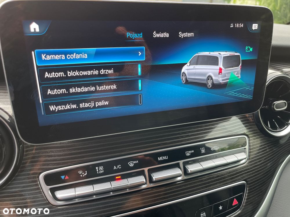 Mercedes-Benz Klasa V 300 d extralang 4Matic 9G-TRONIC Avantgarde Edition - 28