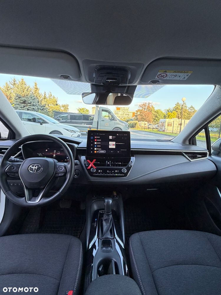 Toyota Corolla 1.8 Hybrid Comfort - 13
