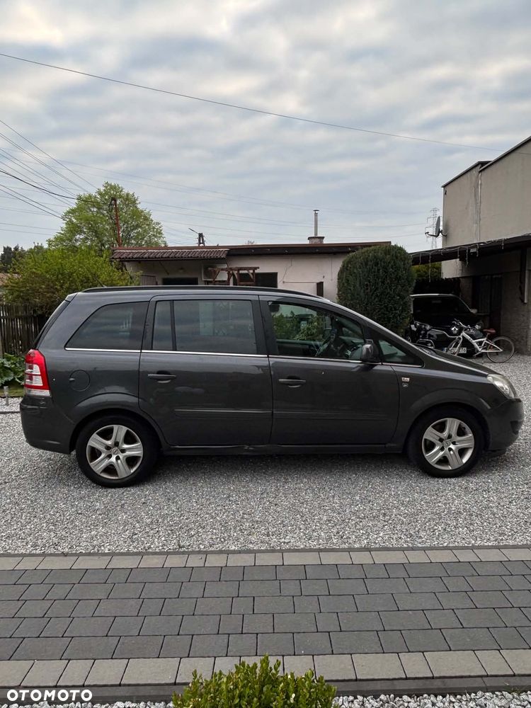 Opel Zafira 1.7 CDTI - 7