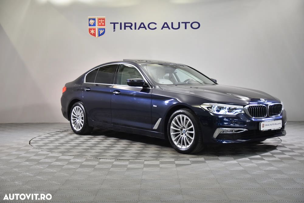 BMW Seria 5 520i Aut. Luxury Line - 7