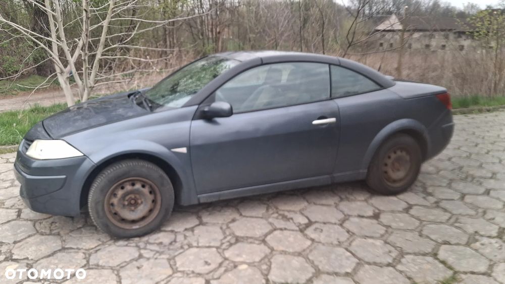 Na części RENAULT MEGANE II CABRIO SILNIK silnik 1.9 DCI 115 KM F9Q818 lakier skrzynia maska zderzak drzwi klapa szyba fotel kanapa lusterko lampa deska GWARANCJA !!! Przód Tył Zestaw Komplet Drzwi Klapa Zderzak Błotnik Maska Grill Atrapa Szyba Pas Lampa Lusterko Boczki Fotel Kanapa Kokpit Deska Rozdzielcza Przełącznik Włącznik Sterownik Przewody Wiązka Instalacja Moduł Komputer Czujnik Listwa Pompa Alternator Wtryski Głowica Rozrusznik Kompresor Sprzęgło Dwumas Silnik  Skrzynia ABS Klimatyzacji Paliwa Wspomagania Kolektor Turbina Przepustnica Zawór Chłodnica Koło Hak Belka Sanki Zawieszenie Mcpherson Półoś Amortyzator Wydech Tłumik Zacisk dach - 8