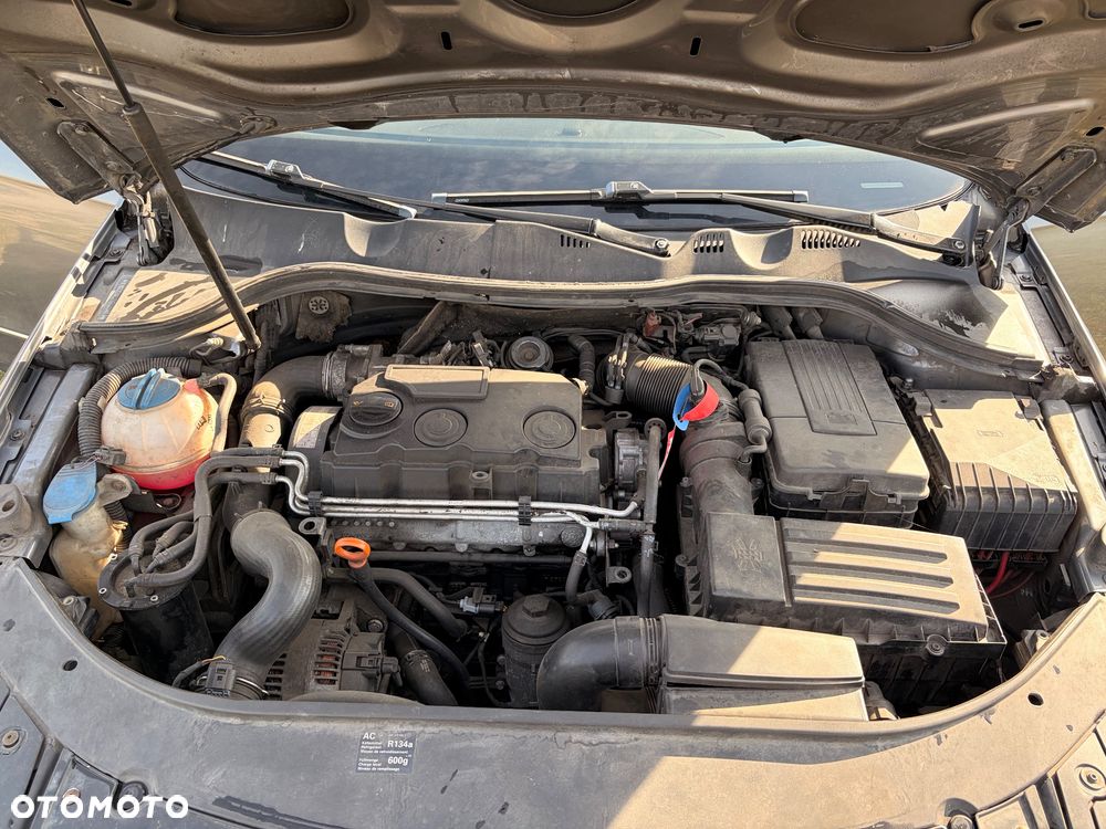 Volkswagen Passat - 18