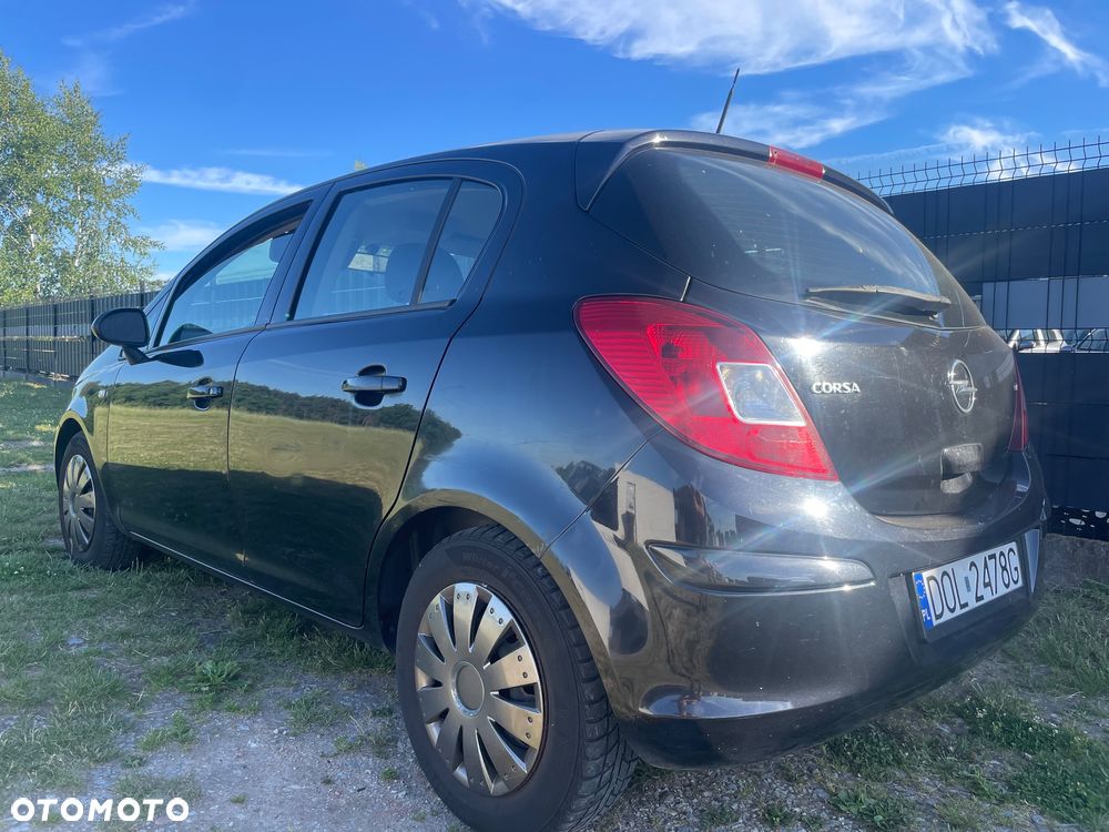 Opel Corsa 1.2 16V - 4