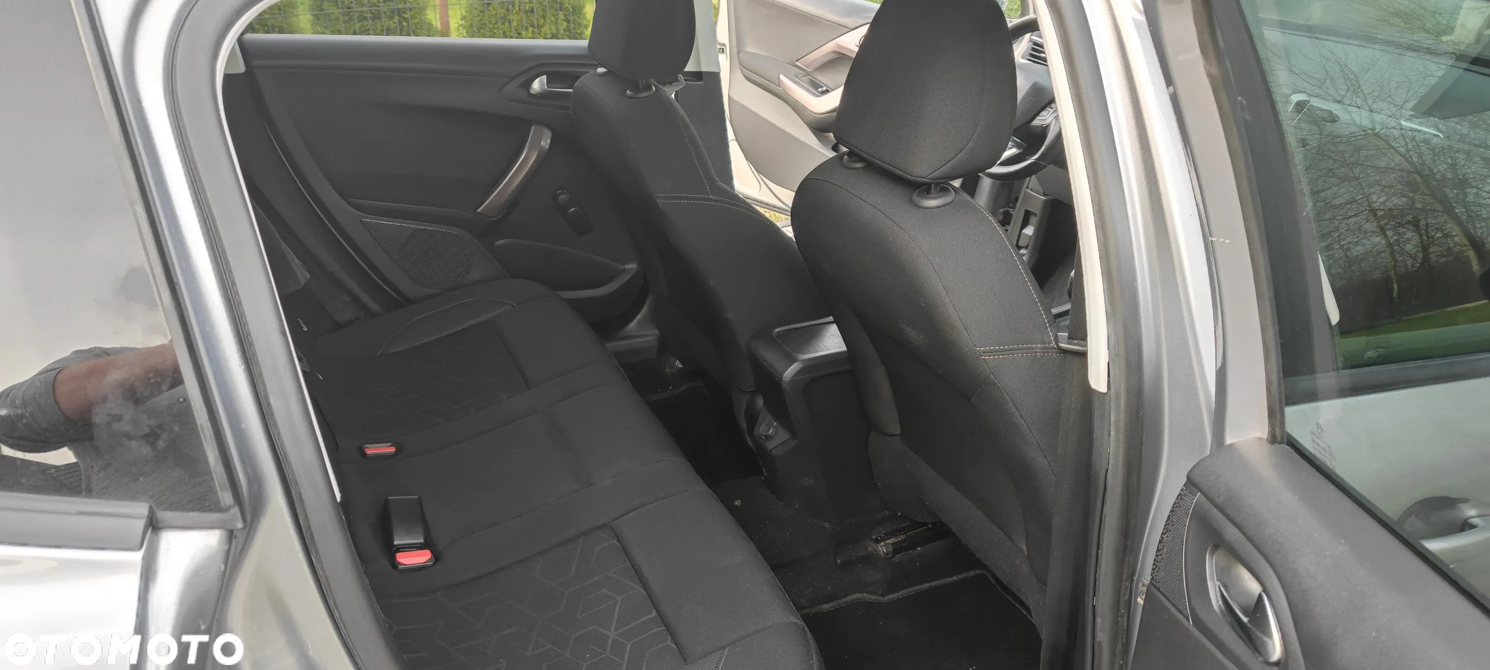 Peugeot 2008 1.6 BlueHDi Style - 13