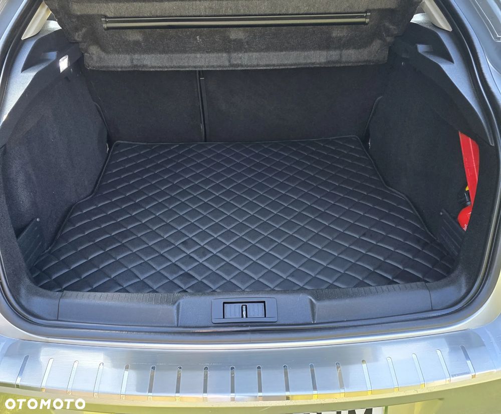 Renault Laguna dCi 110 FAP Limited - 39