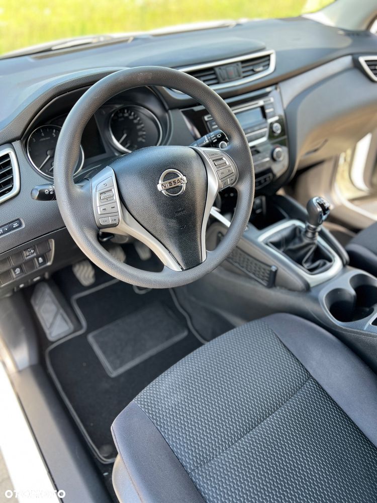Nissan Qashqai 1.2 DIG-T Acenta EU6 - 15