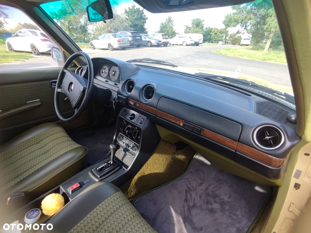 Mercedes-Benz W123 - 5