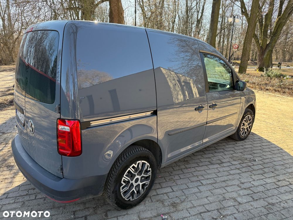 Volkswagen Caddy - 4