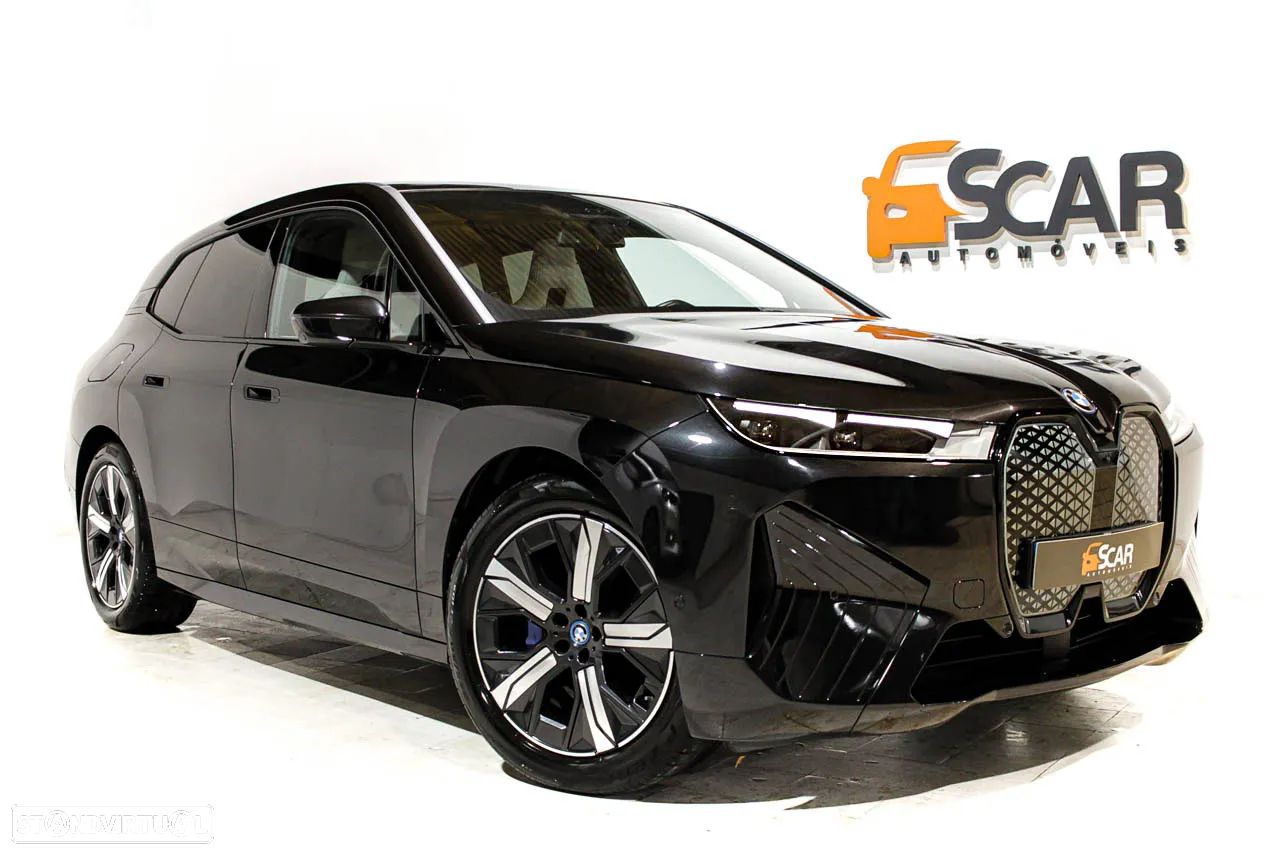 BMW iX xDrive 40 - 1