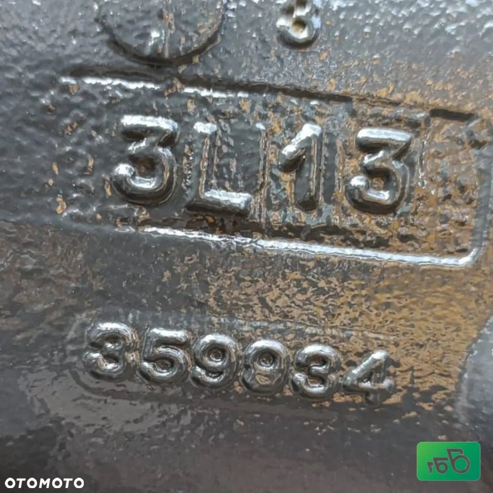 Oś przednia 359934 Carraro 0011065202 Claas Axos 340 - 9