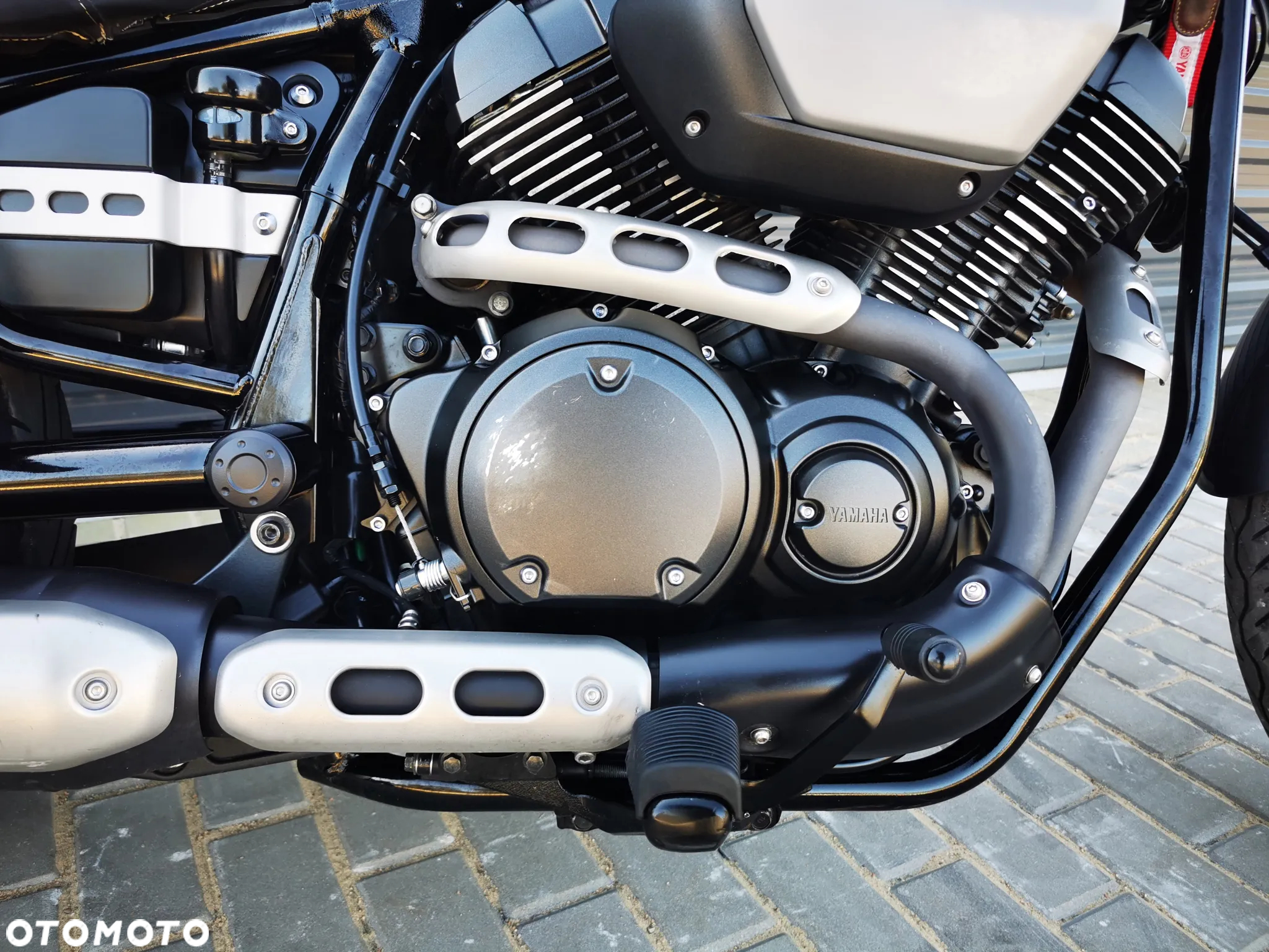Yamaha XVS - 21
