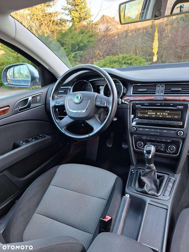Skoda Superb 2.0 TDI Exclusive - 1