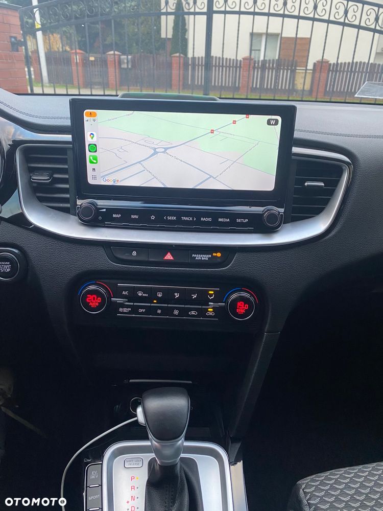 Kia XCeed 1.6 GDI PHEV L Business Line DCT - 12