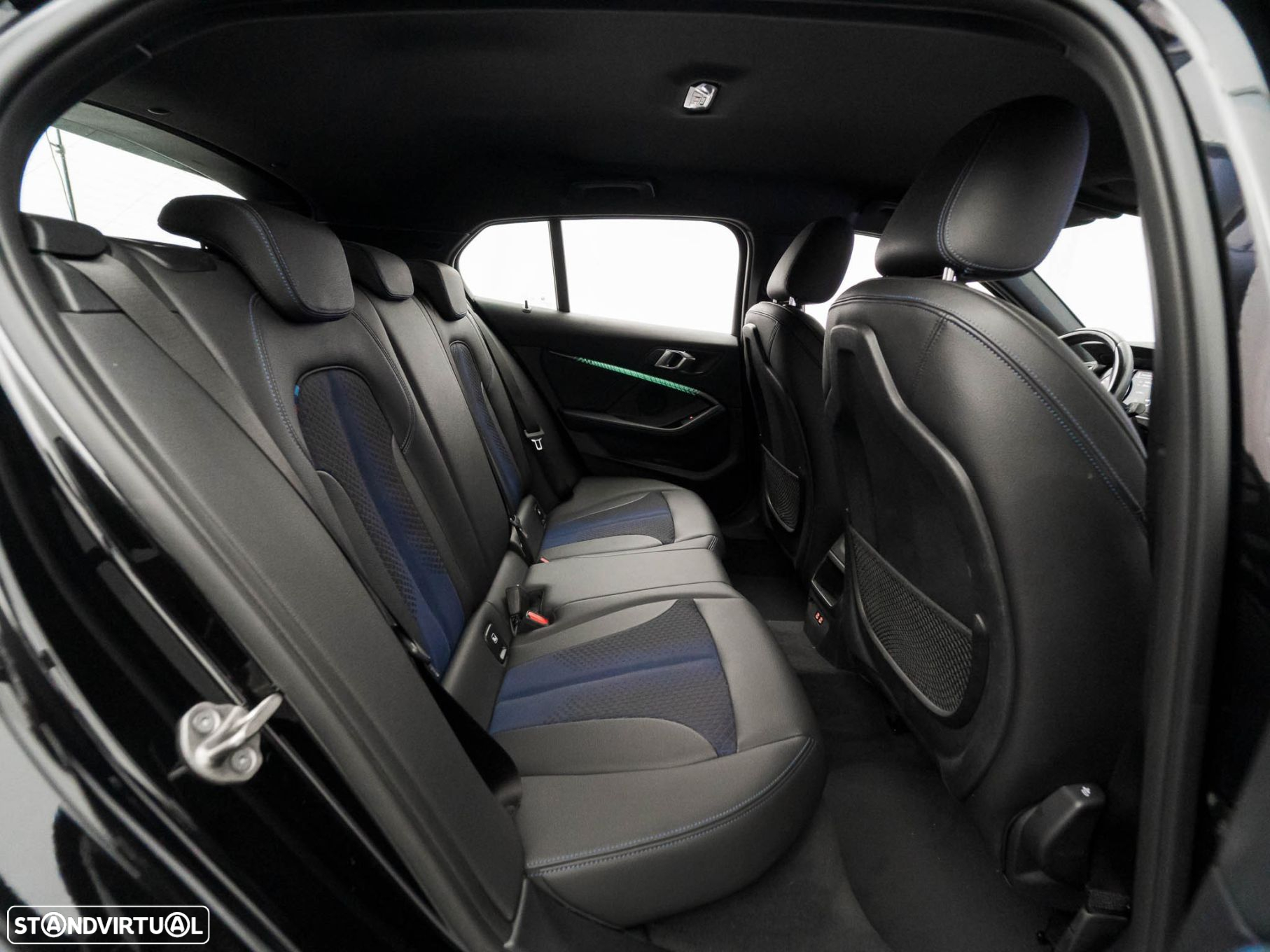 BMW 116 d Pack Desportivo M - 38