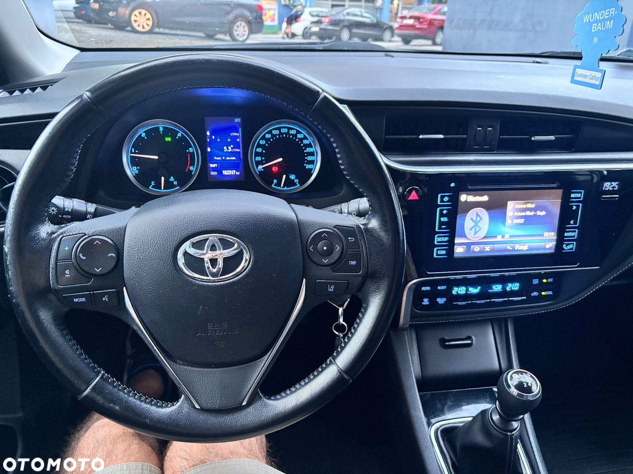 Toyota Corolla 1.4 D-4D Comfort - 12