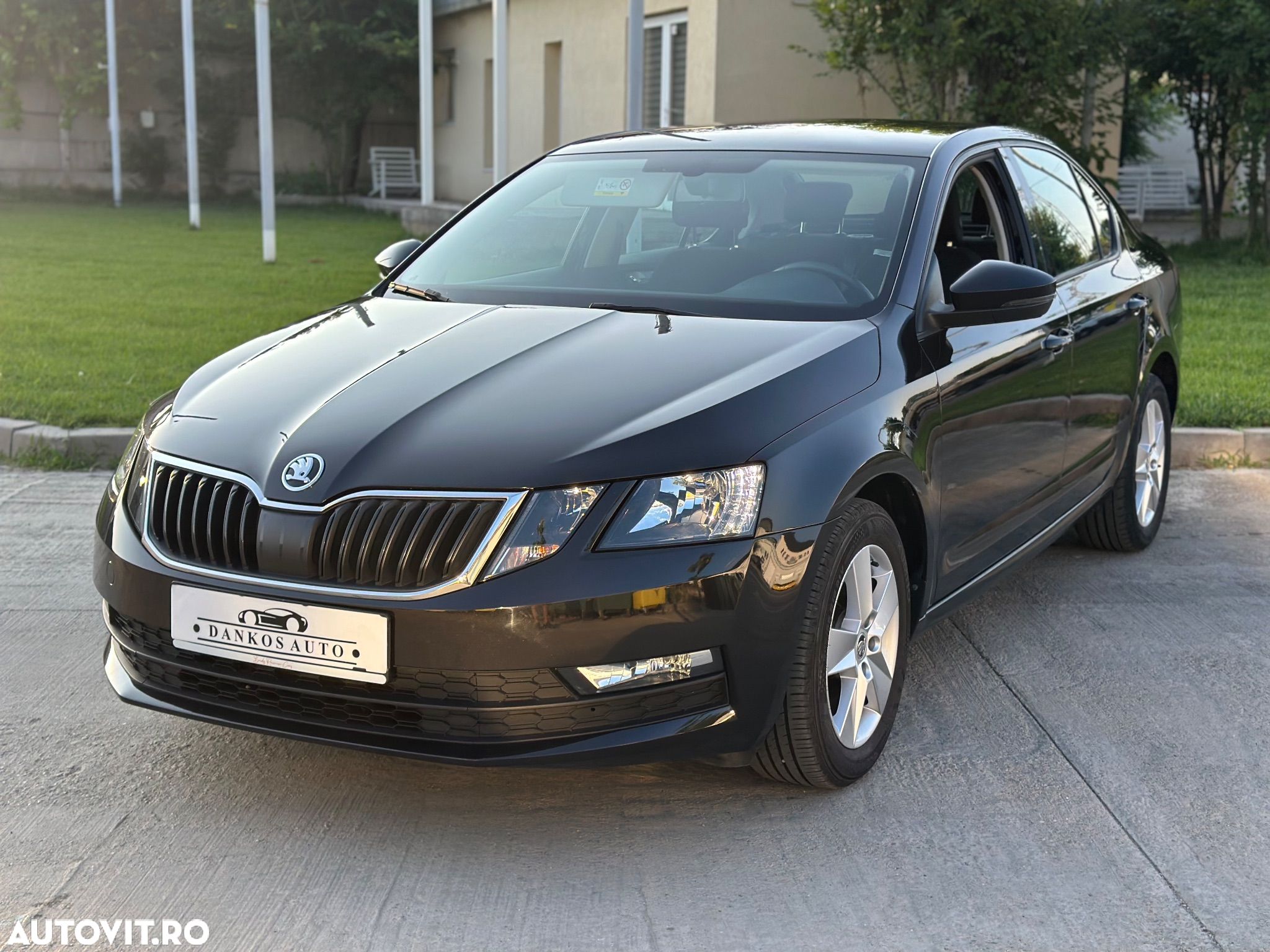 Skoda Octavia - 1