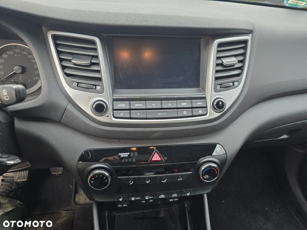 Hyundai Tucson 1.6 GDi 2WD Trend - 18