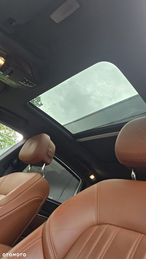 Maserati Levante Granlusso - 15