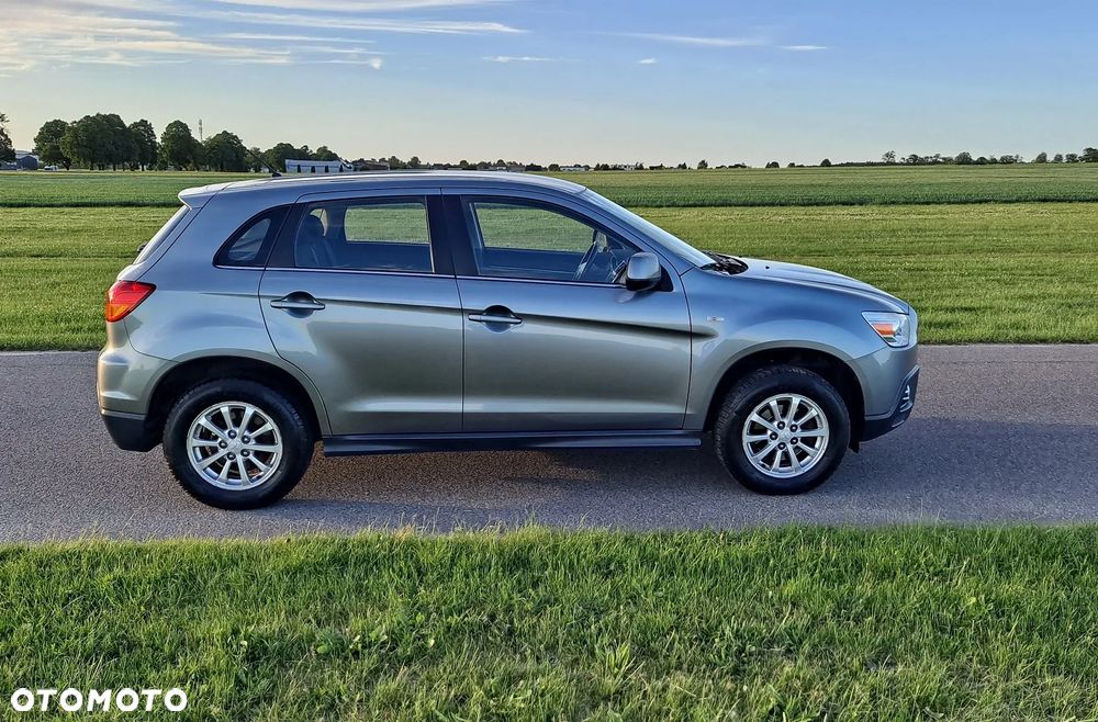 Mitsubishi ASX - 8