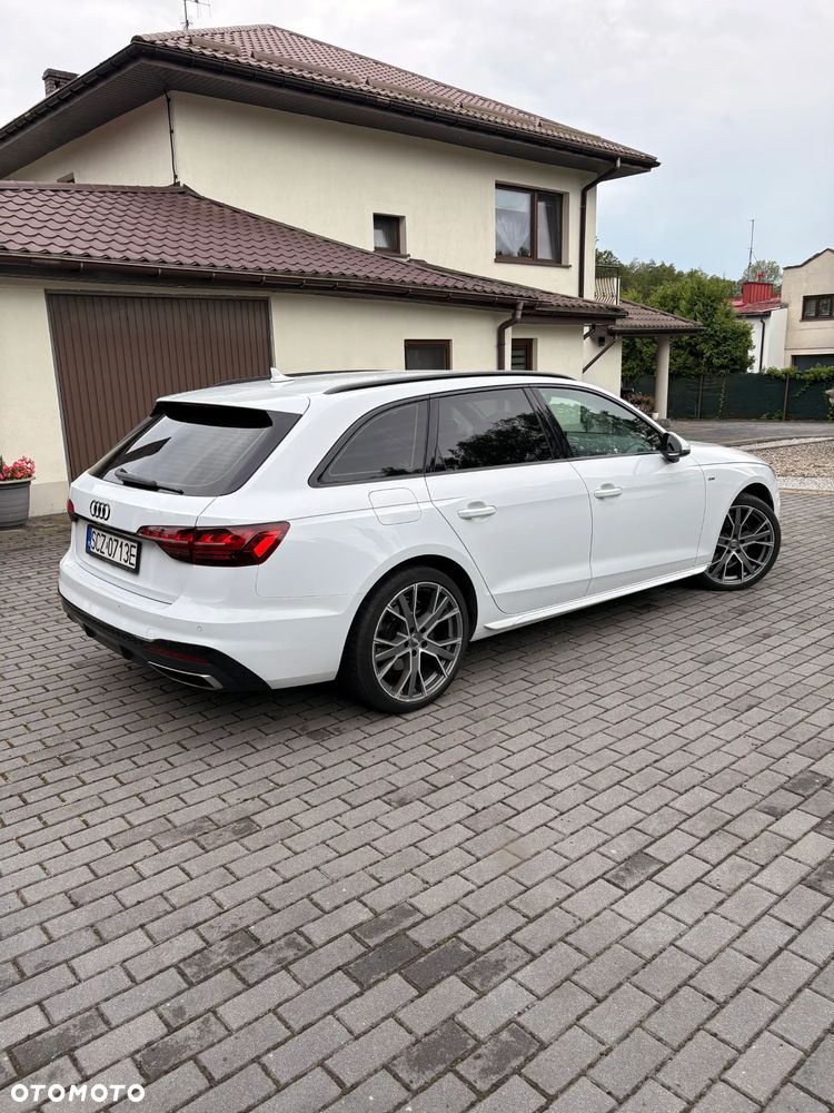 Audi A4 Avant 35 TFSI S tronic - 14