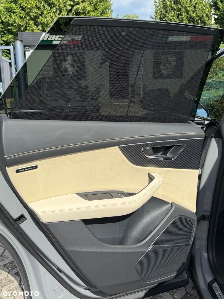 Audi RS Q8 TFSI quattro tiptronic - 34