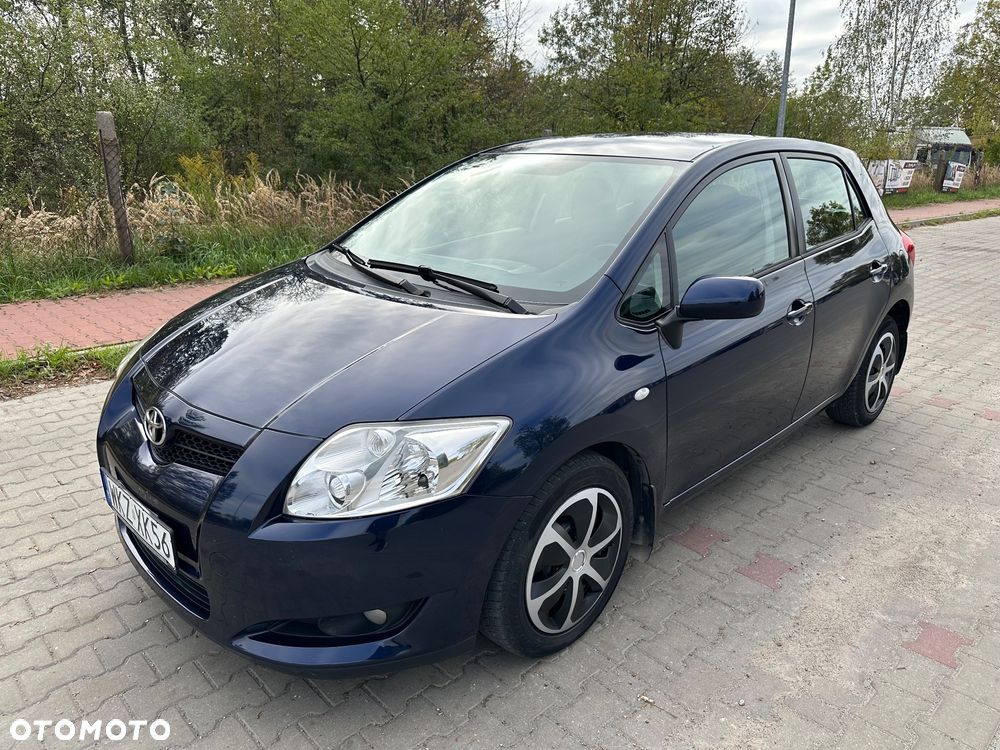 Toyota Auris 1.6 VVT-i Luna - 4